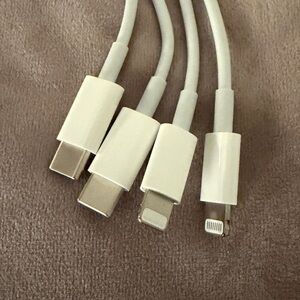 2x Apple Lightning Charging Cable